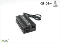 Silbernes schwarzes elektrisches Mobilitäts-Roller-Ladegerät 48 Volt 170*90*50MM