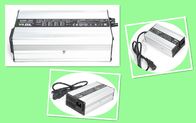 Ertrag 36 Volt 4 des elektrischen Roller-Ampere Ladegerät-, Universalität 110 - 240 VAC-Input-Smart-Ladegerät
