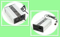 Moderne Lithium-Batterie-elektrisches Golfmobil-Ladegerät, 48 Volt 2 Ampere Verein-Auto-Ladegerät-