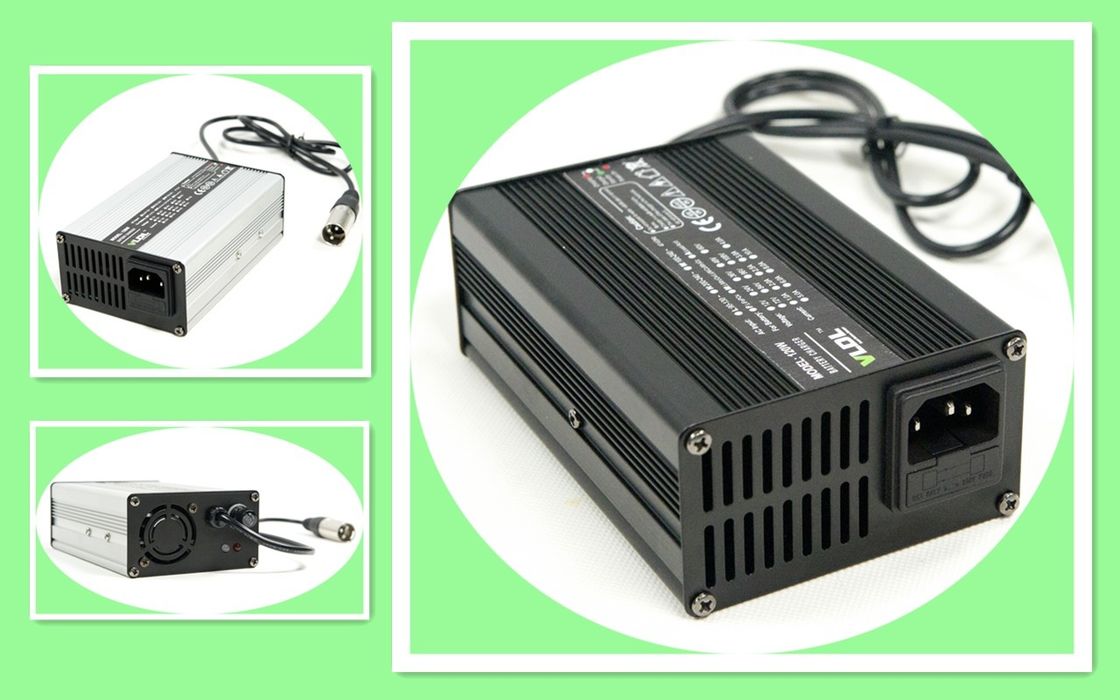 36 Lithium-Batterie-Ladegerät des Volt-42 des Volt-3A mit Aluminiumfall-der automatischen 4 Schritt-Aufladung